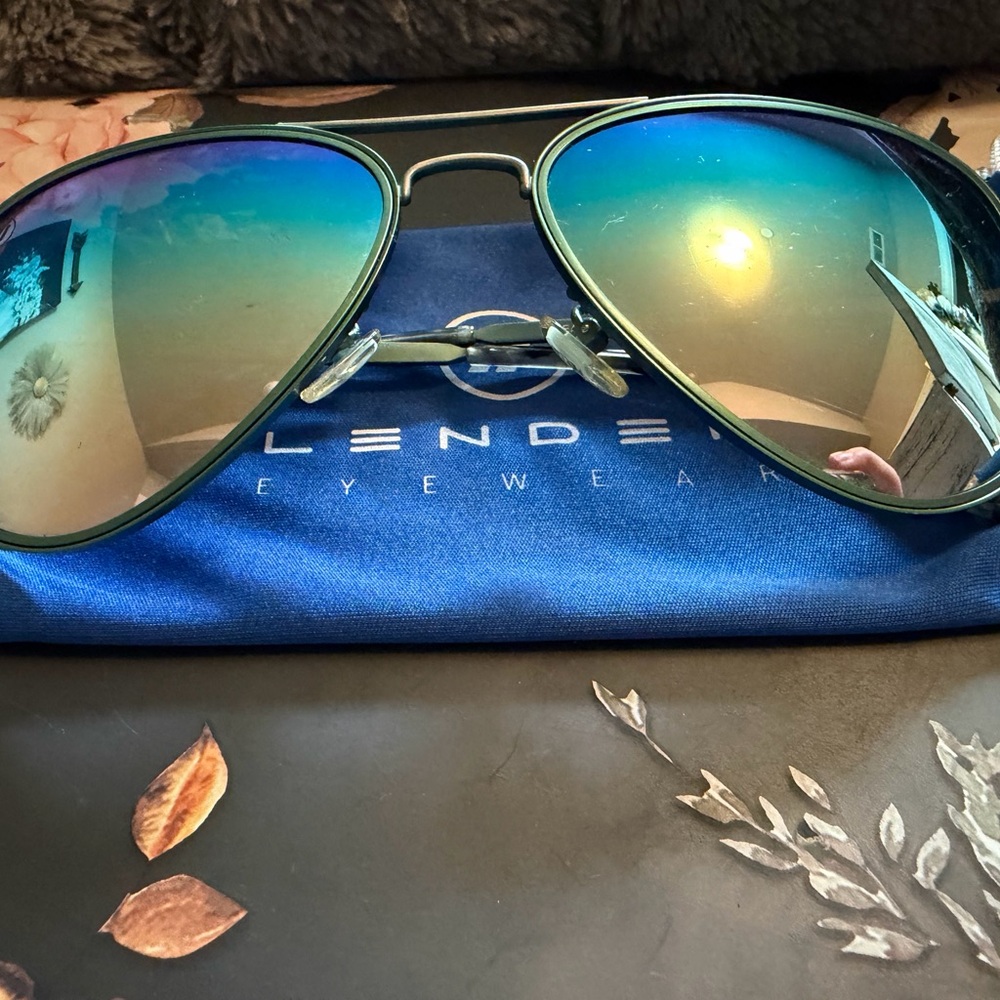 Blue Aviator Sunglasses